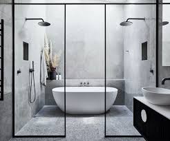 Top 5 Must-Have Accessories for a Luxury Bathroom