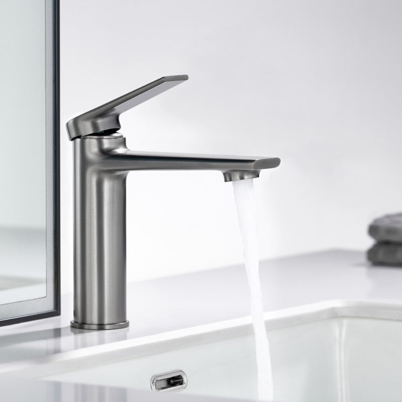 AT7002GM | Single-lever Basin Mixer - ThatRenoStore