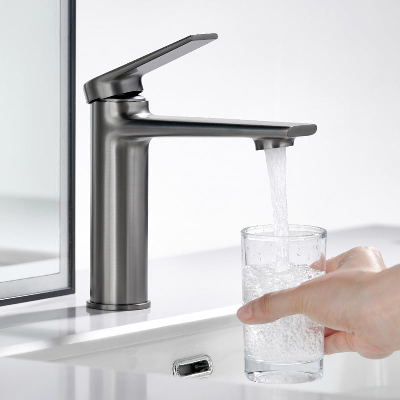 AT7002GM | Single-lever Basin Mixer - ThatRenoStore