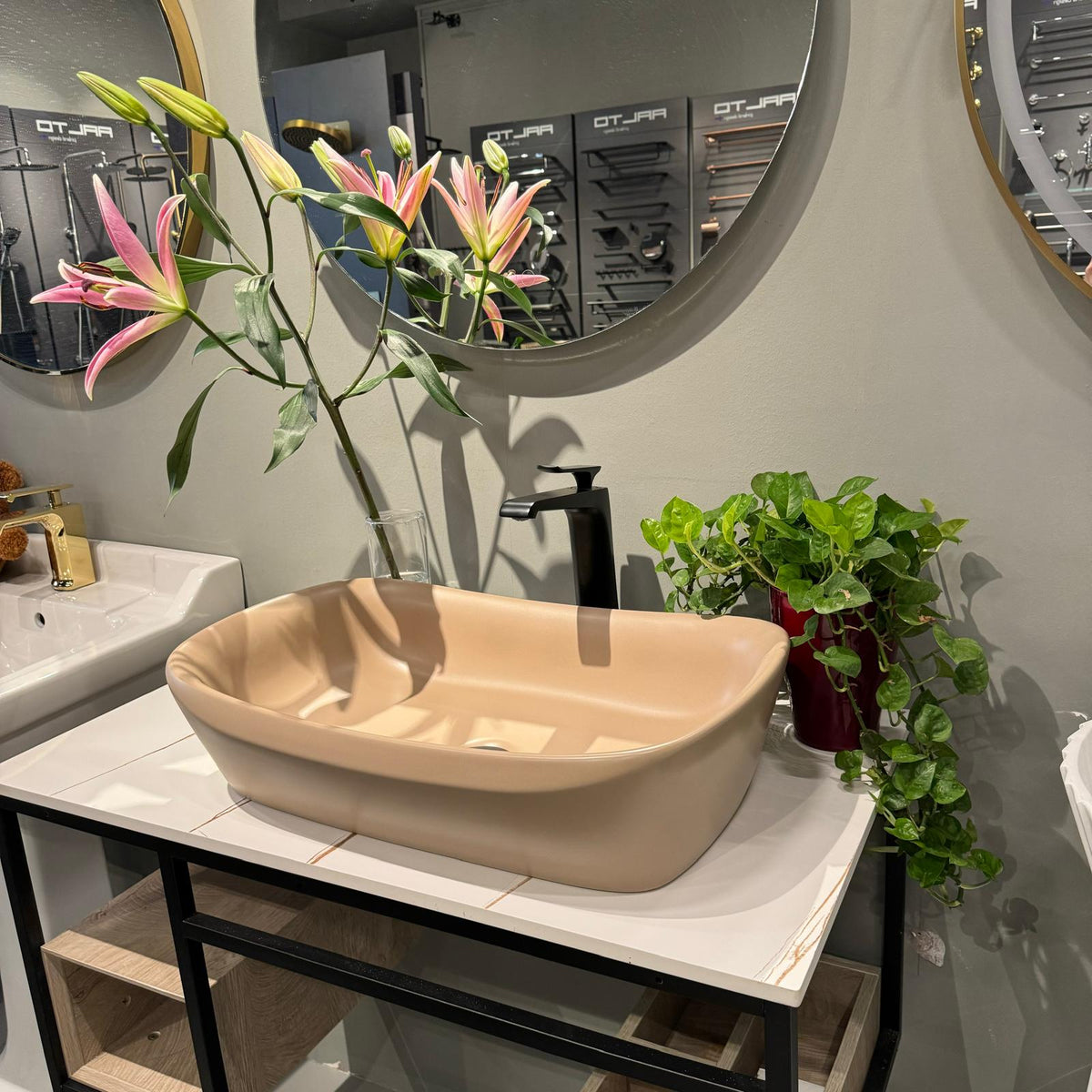 AT78573MC | Basin - ThatRenoStore