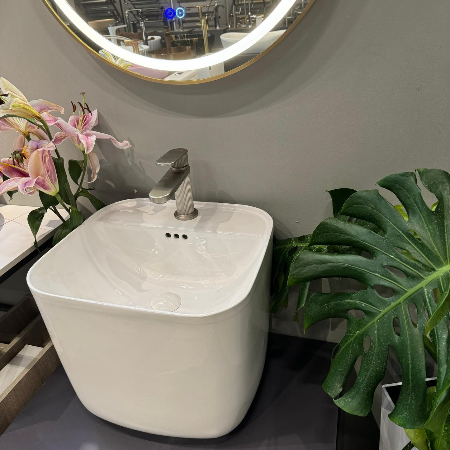 AT8201 | Half-hung Basin - ThatRenoStore