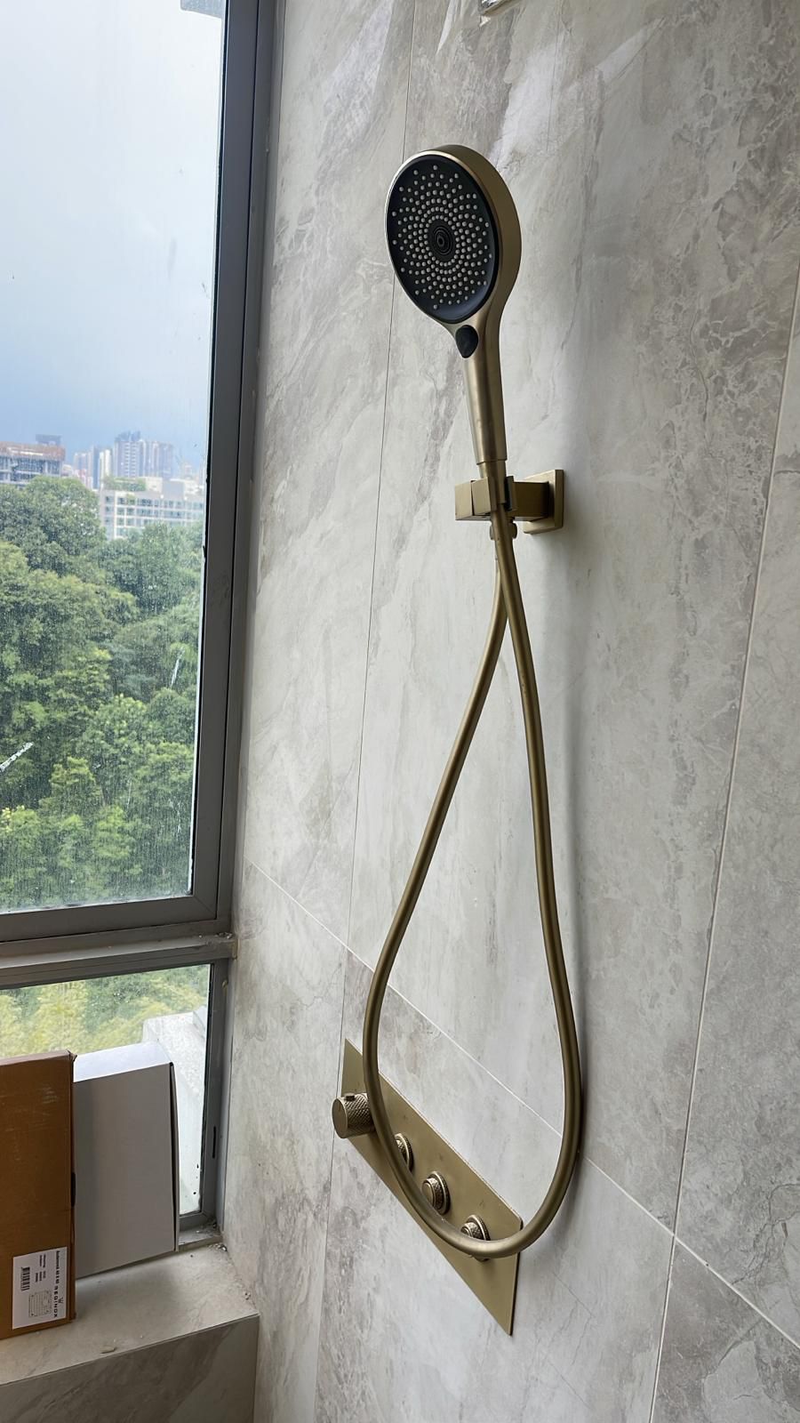 AT2000MG | Concealed Rain-shower Mixer - ThatRenoStore